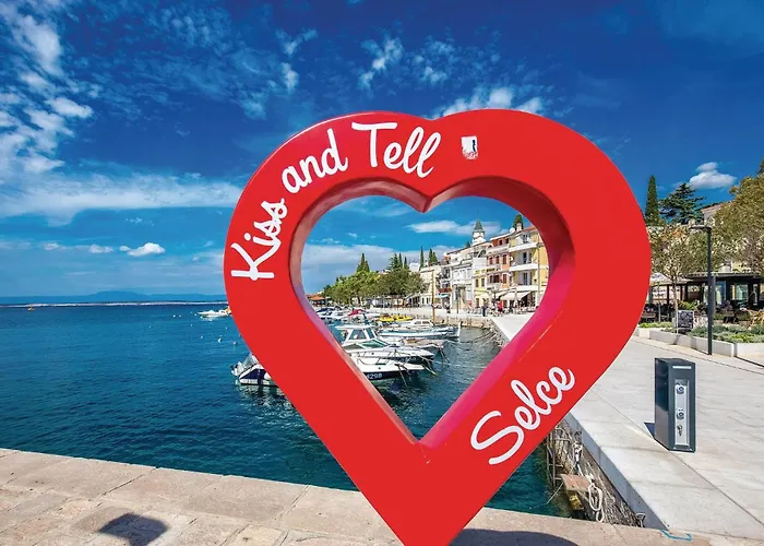 Beautiful Apartment In Selce Apartman